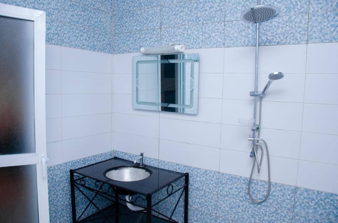 Ker Adja Apartment Ziguinchor Exterior photo